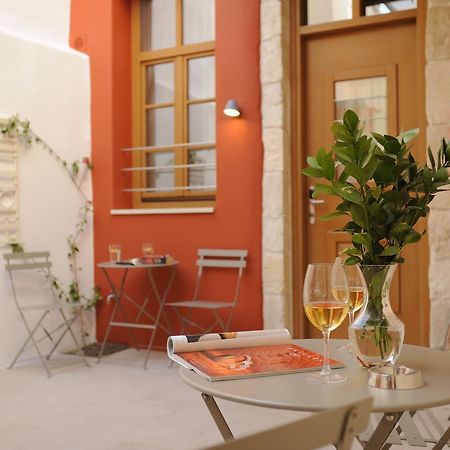 Veranda Rossa Suites 罗希姆诺 外观 照片