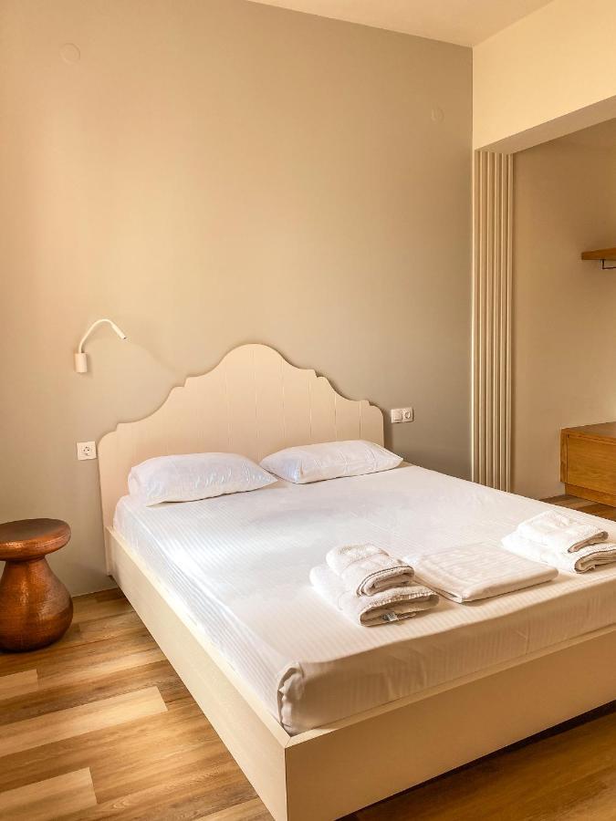 Veranda Rossa Suites 罗希姆诺 外观 照片