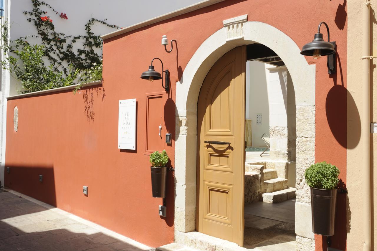 Veranda Rossa Suites 罗希姆诺 外观 照片