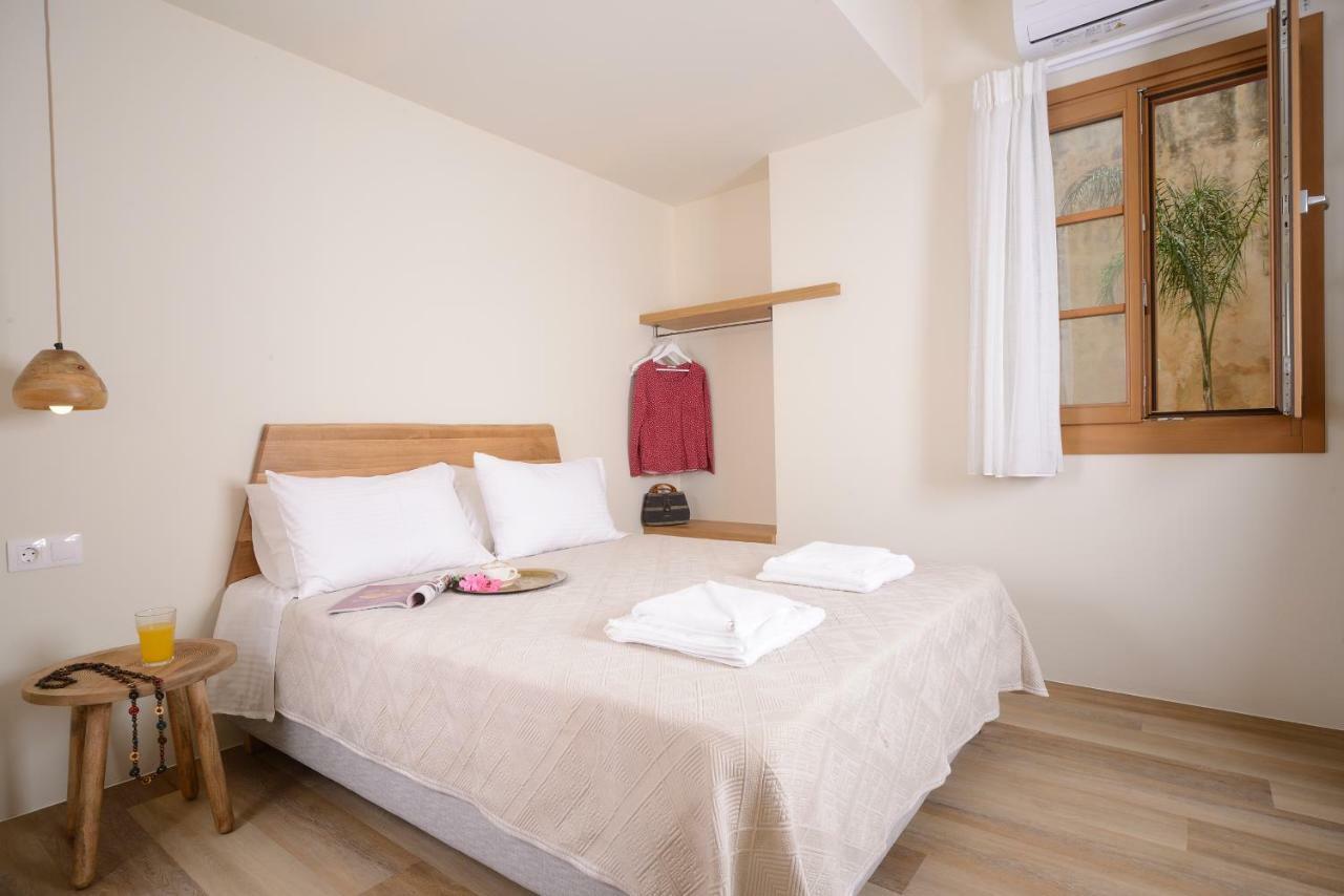 Veranda Rossa Suites 罗希姆诺 外观 照片