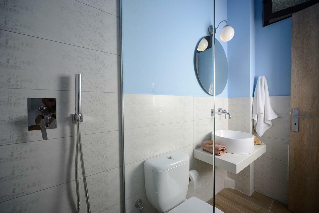 Veranda Rossa Suites 罗希姆诺 外观 照片
